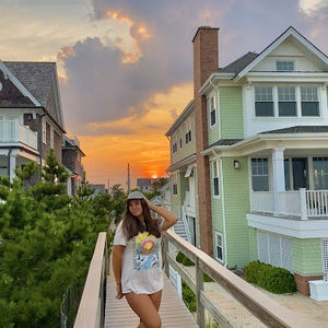 Meet your Posher, Isabella